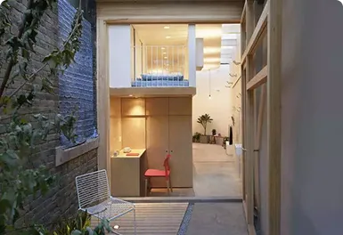 NGÔI NHÀ DIỆN TÍCH NHỎ NHƯNG VẪN ĐẦY ĐỦ TIỆN NGHI