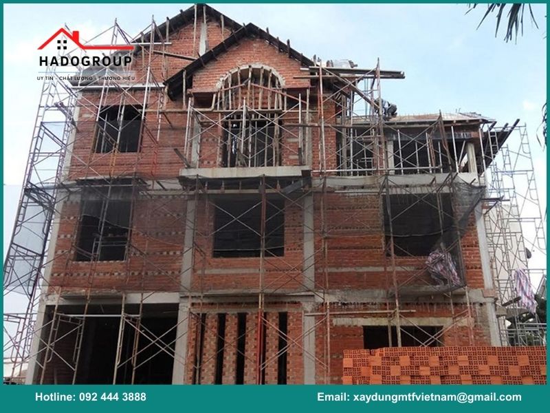 Kiểm tra năng lực và uy tín của nhà thầu xây dựng