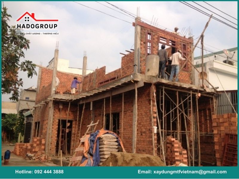 Thuê thợ xây riêng lẻ